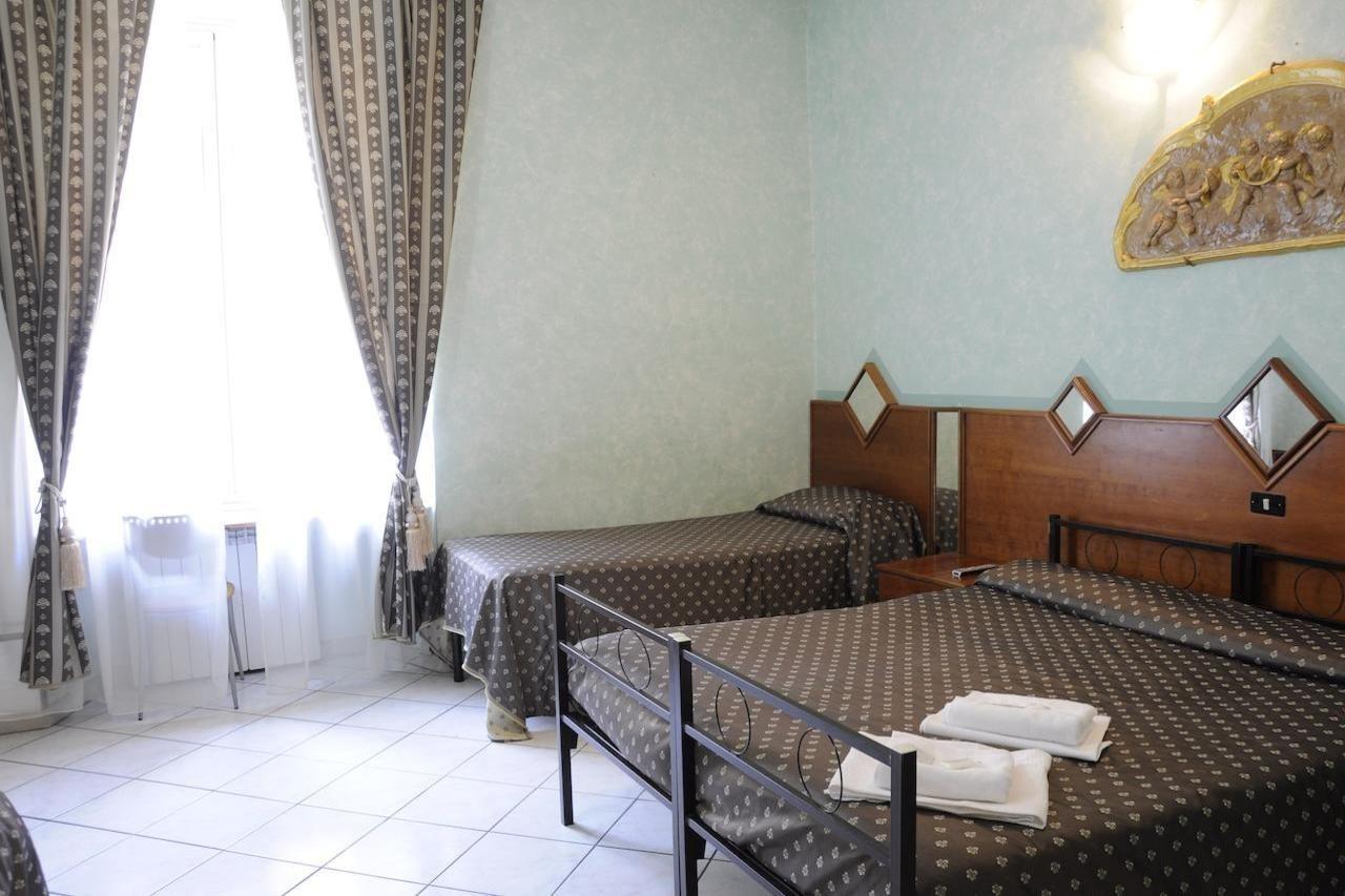 Hotel Farini Rome Buitenkant foto
