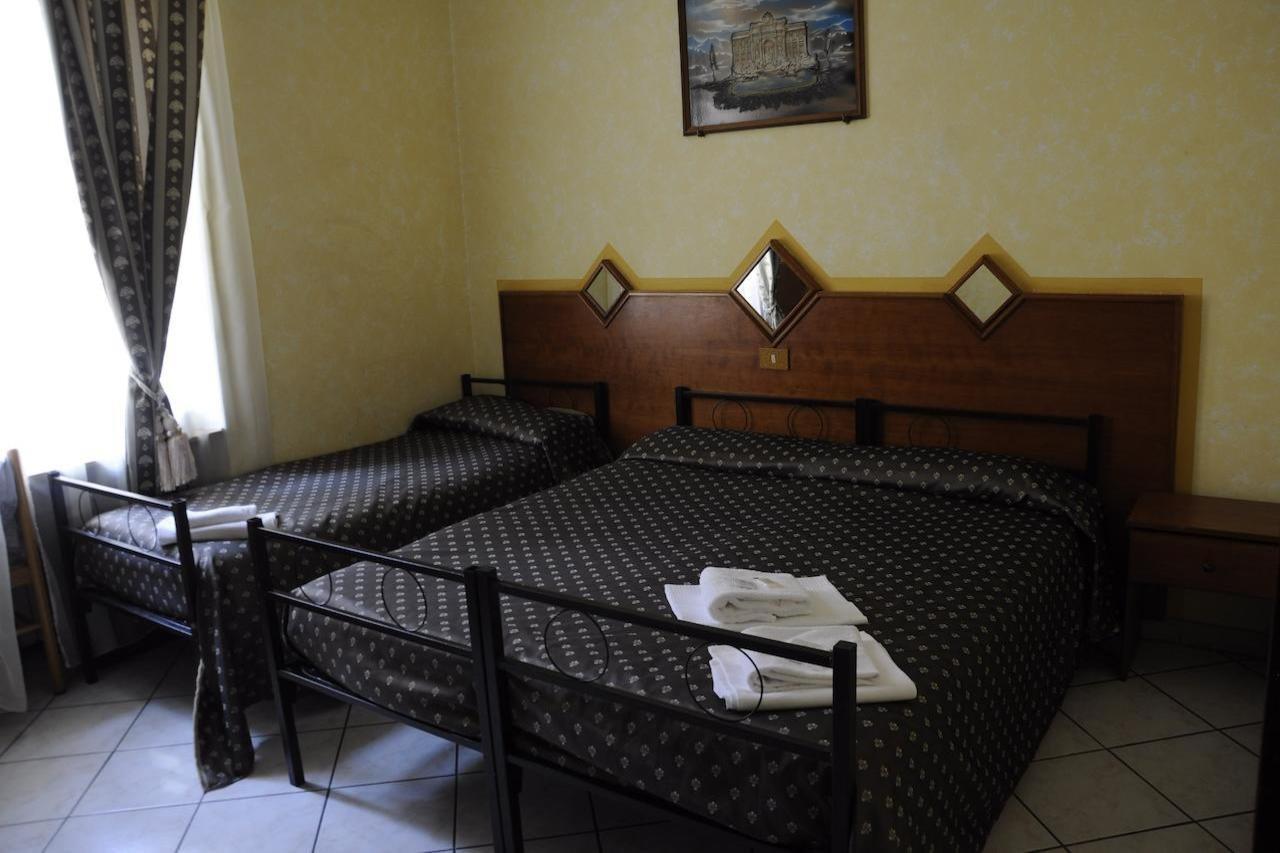 Hotel Farini Rome Buitenkant foto