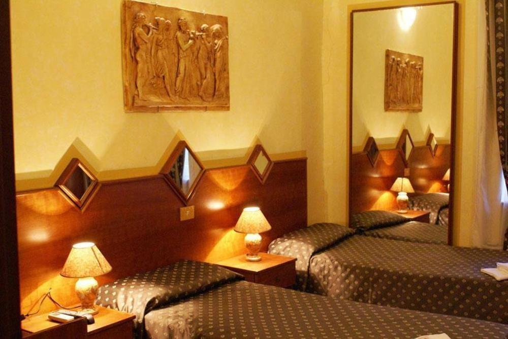 Hotel Farini Rome Buitenkant foto