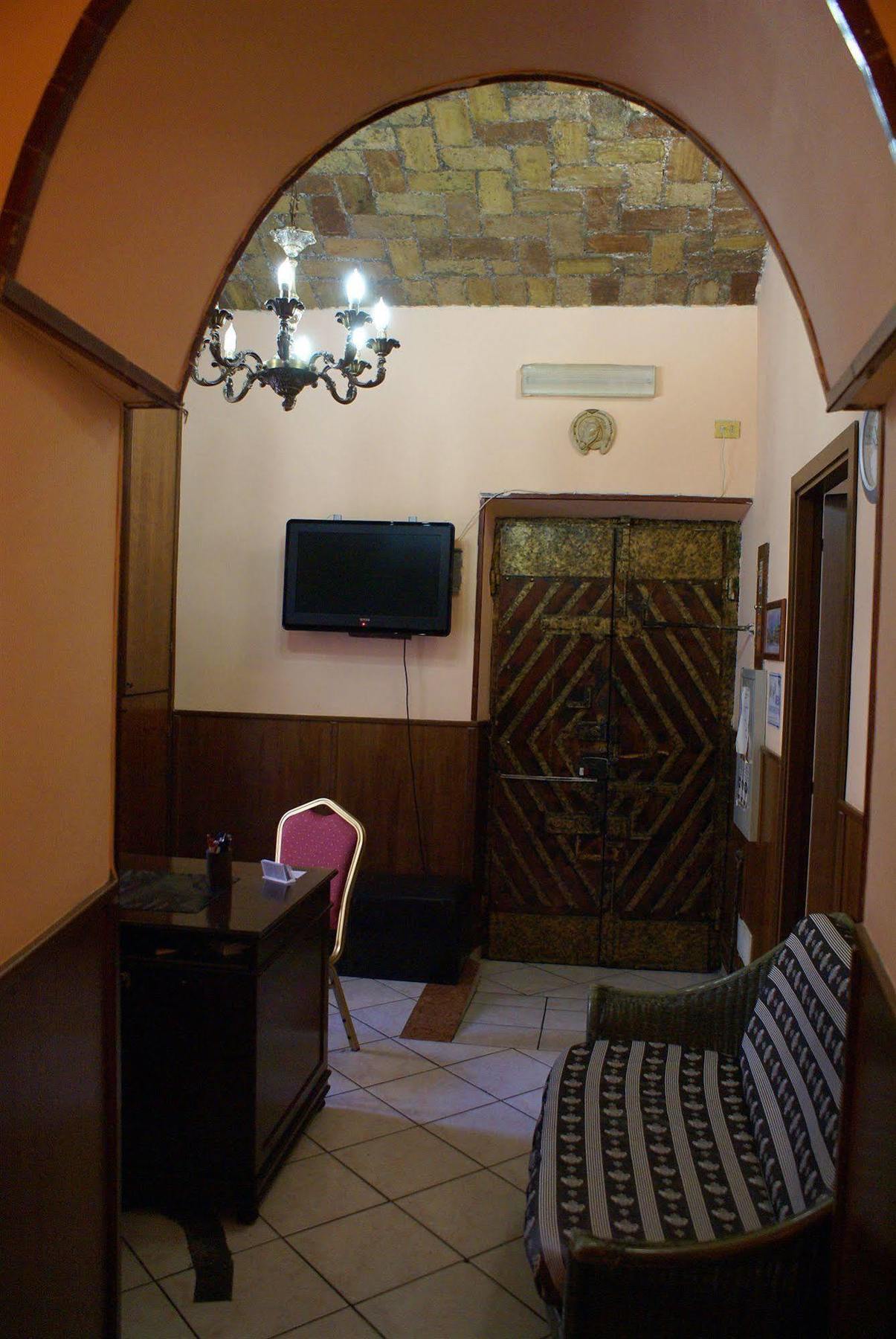 Hotel Farini Rome Buitenkant foto