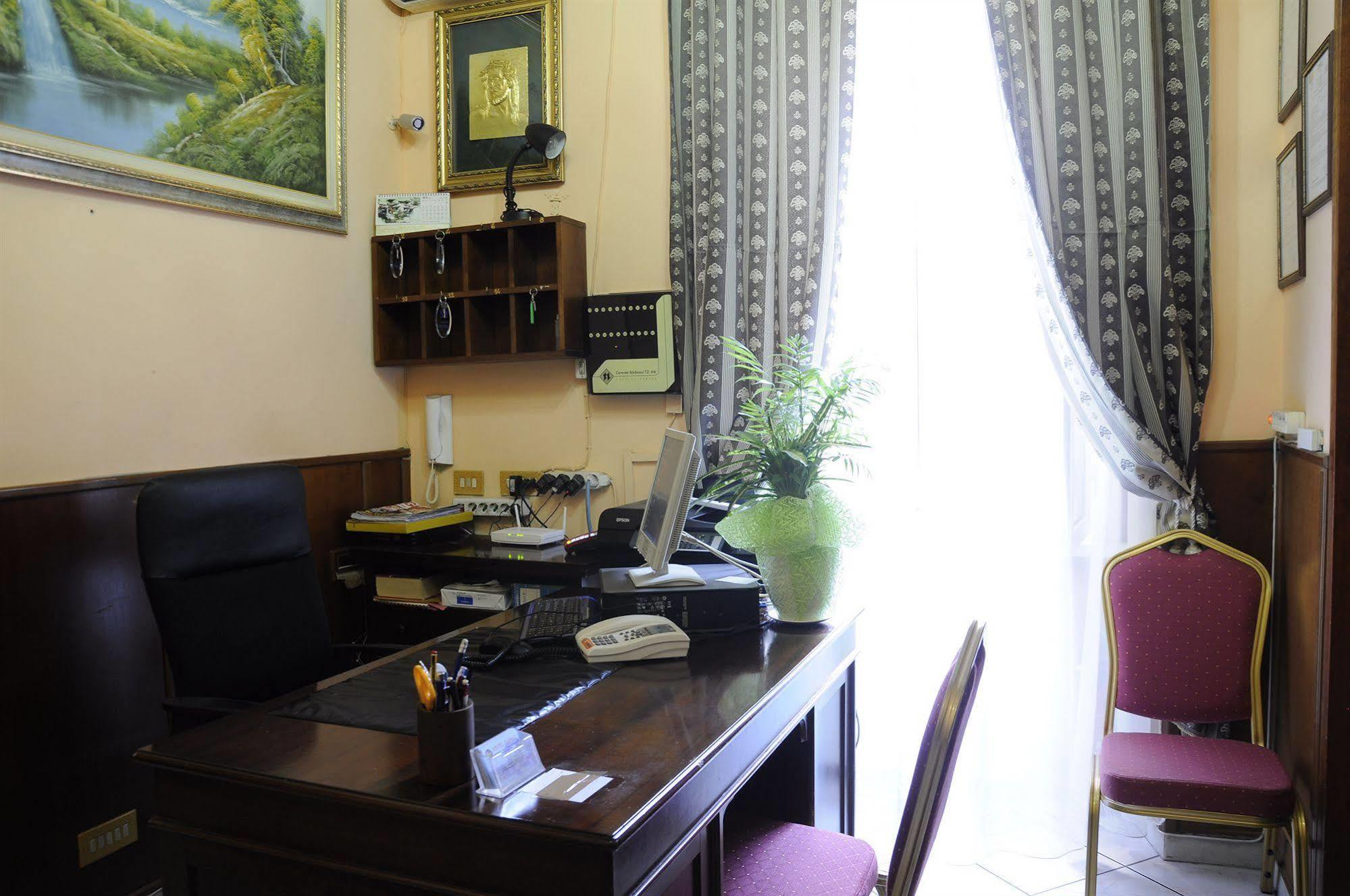 Hotel Farini Rome Buitenkant foto