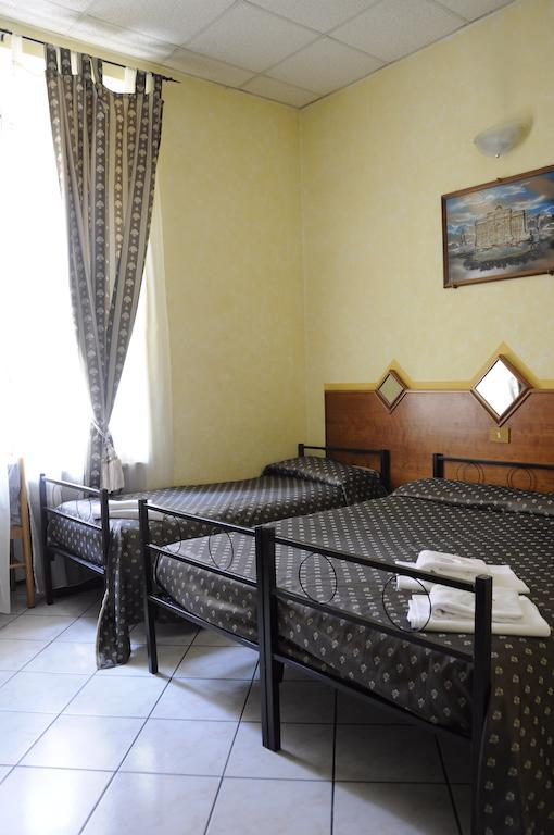 Hotel Farini Rome Buitenkant foto